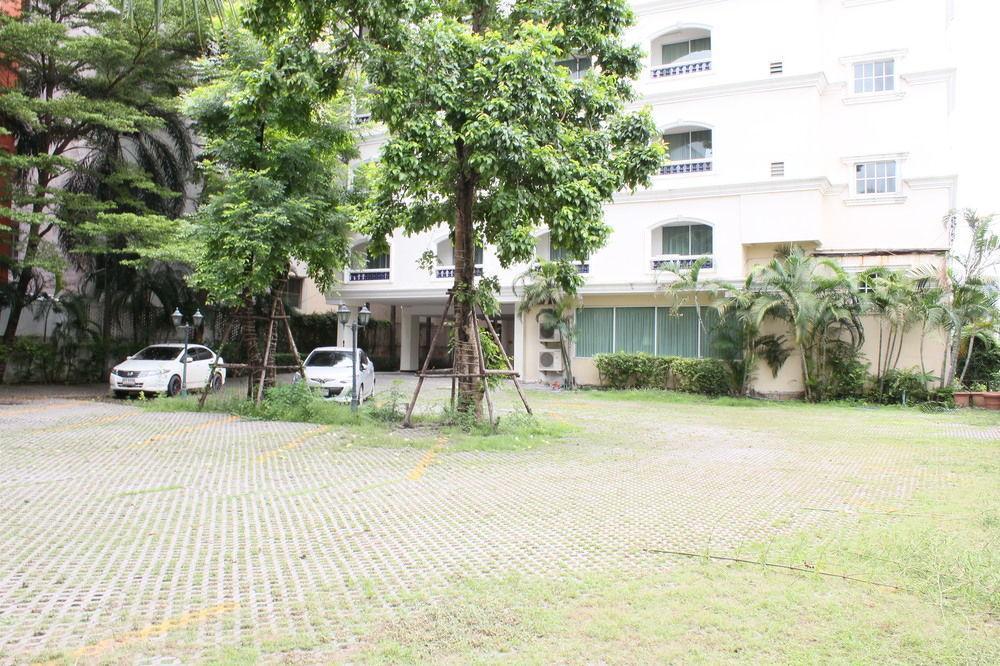 Romance Hotel Bangna Bangkok Exterior foto